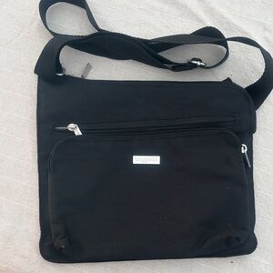 Baggallini Black Nylon Crossbody Messenger Bag